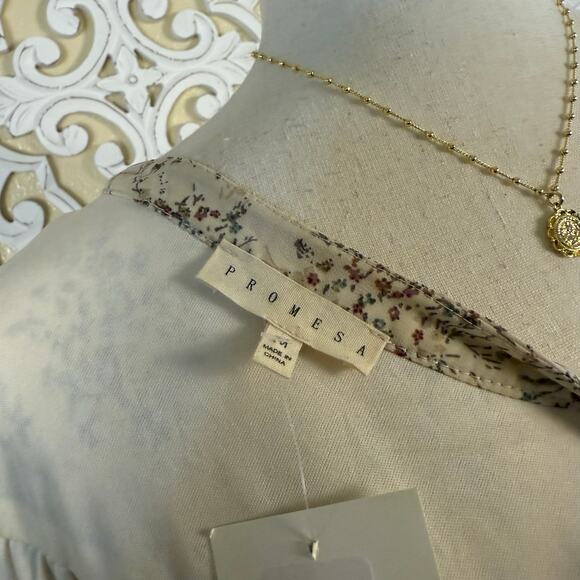 NWT Promesa | Long Sleeve Ditsy Floral Cream Dress Popover Cinched Waist Medium - Picture 8 of 9